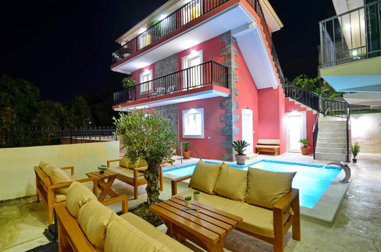 Apartments Lux S Tivat Exteriör bild